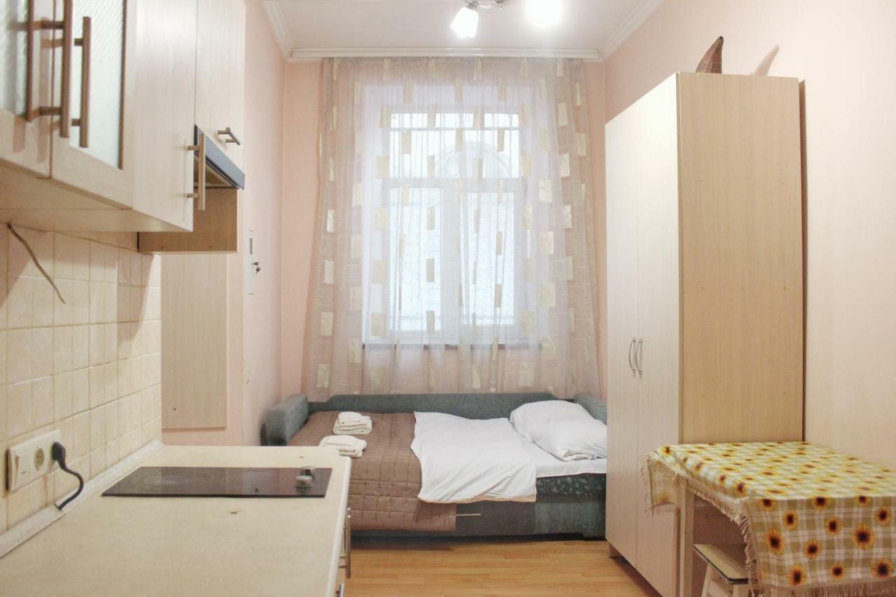 Квартира В Оренду По Вулиці Гавришкевича 10 Lviv Ngoại thất bức ảnh